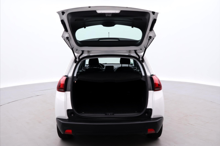 Peugeot 2008 1.2 PT 82k Active Pack 1.Maj
