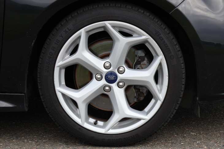 Ford Focus 2,0 Ecoboost 183kW 54tis.Km ST