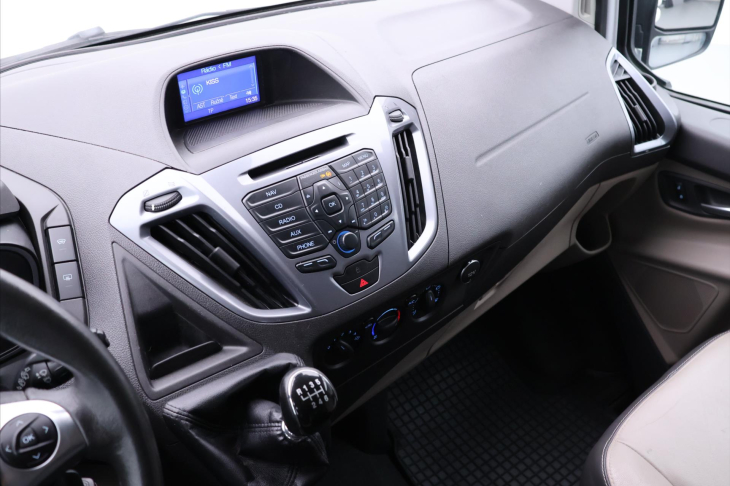 Ford Tourneo Custom 2,2 TDCi 114kW CZ L2 Titanium