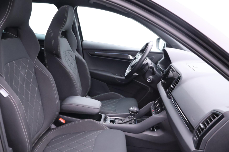 Škoda Karoq 2,0 TDI DSG Sportline 4x4 DPH
