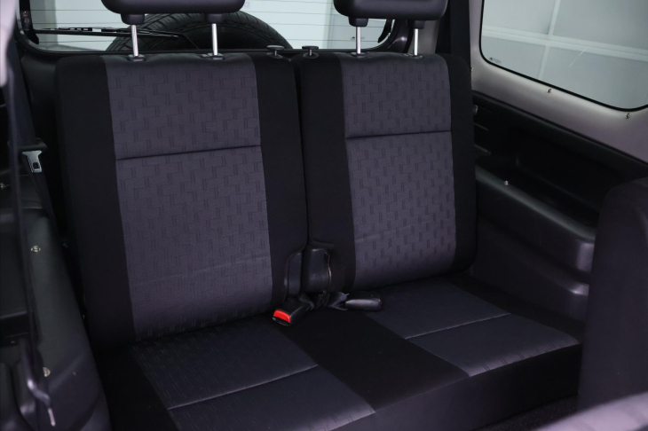 Suzuki Jimny 1,3 JLX 63kW 4x4 Tažné