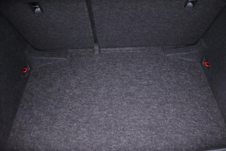 Škoda Kamiq 1,0 TSI 81kW DSG Motorsport CZ