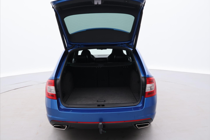 Škoda Octavia 2,0 TDI 135kW DSG RS Webasto