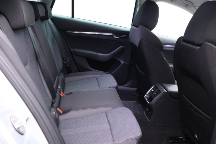 Škoda Octavia 1,5 TSI 110kW Style CZ DPH