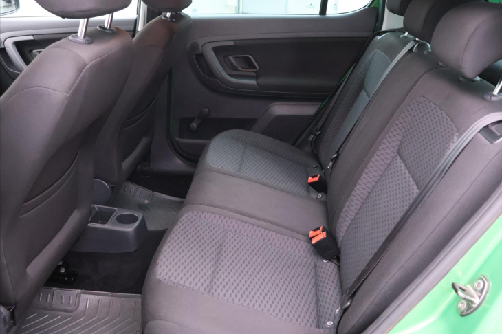 Škoda Fabia 1,2 12V 44kW Ambiente+ CZ