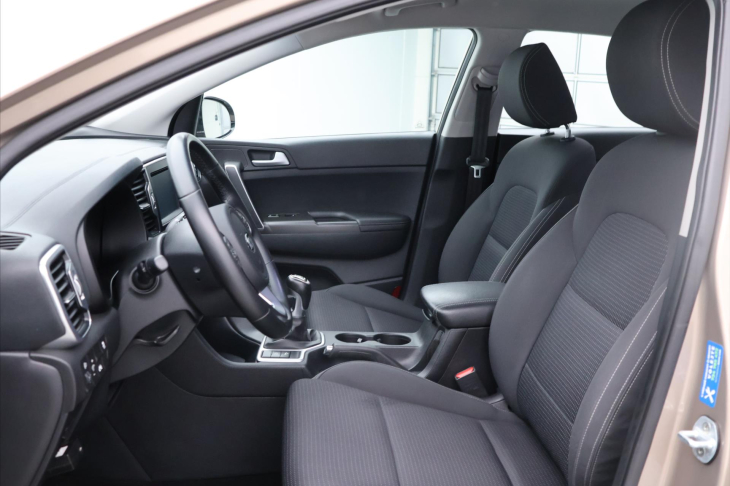 Kia Sportage 1,7 CRDI 85kW Comfort CZ