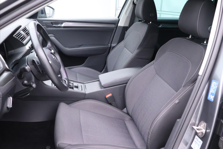 Škoda Superb 2,0 TDI 147kW 4x4 Style DPH