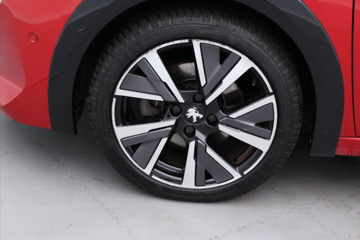 Peugeot 208 1,2 PureTech 74kW GT DPH