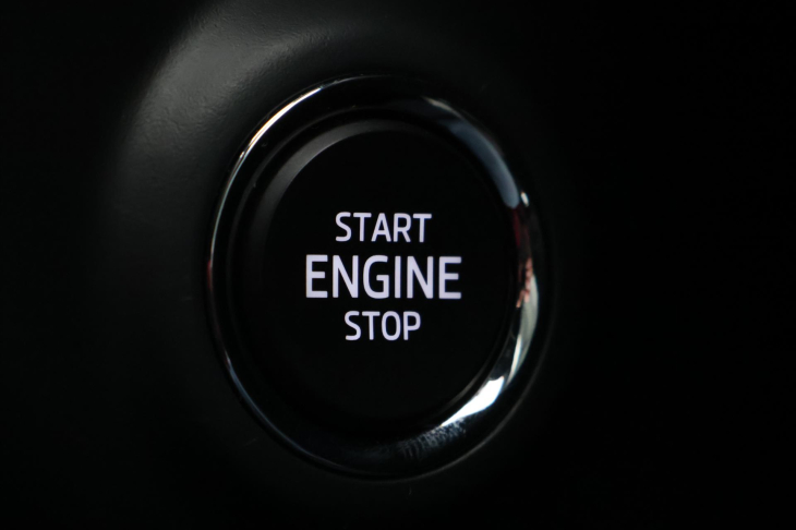 Škoda Superb 2,0 TDI DSG Sportline CZ 1.Maj