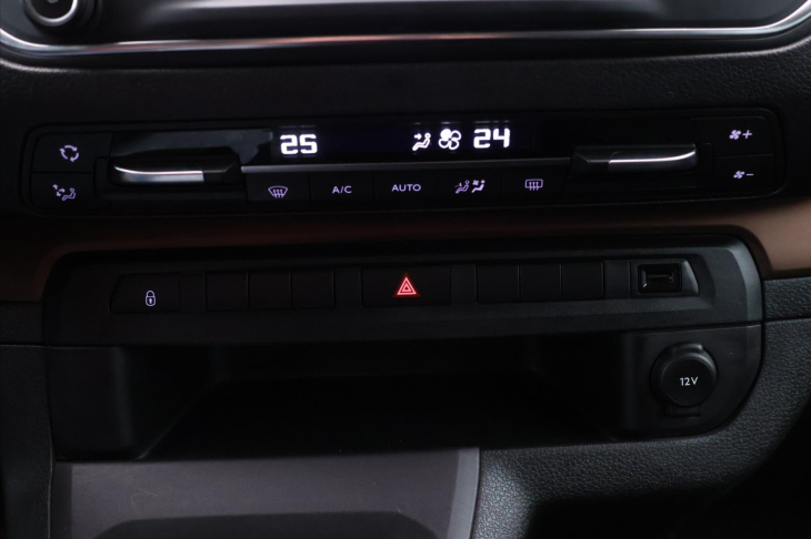 Toyota ProAce Verso 2,0 D4-D 150k VIP L2 8Míst DPH