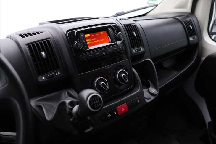 Citroën Jumper 2,2 HDi 7 Míst DPH Tažné 1.Maj.