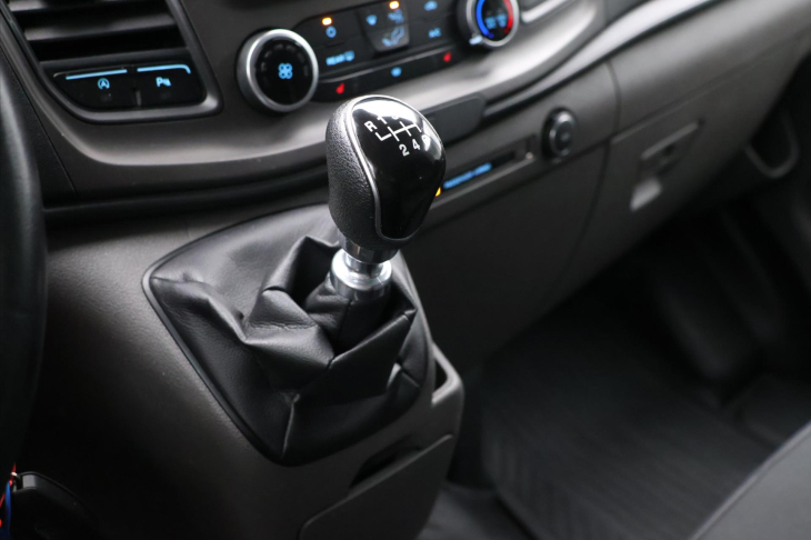 Ford Transit Custom 2,0 EcoBlue 96kW Titanium L2