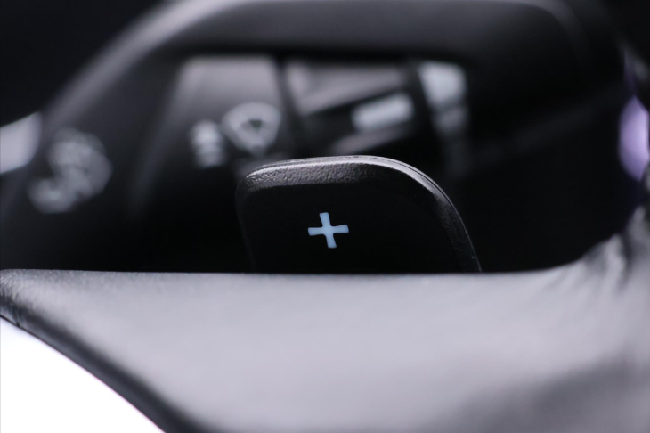 Ford Mustang 5,0 GT 331kW V8 Aut. Kůže