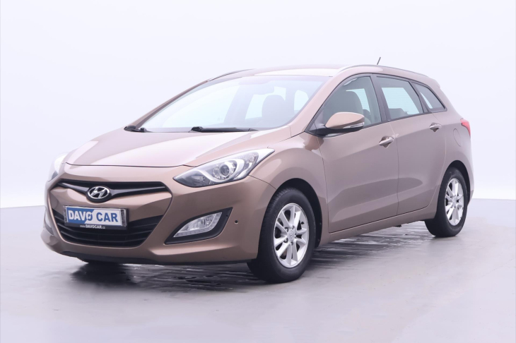 Hyundai i30 1,6 GDi 99kW CZ Trikolor Plus