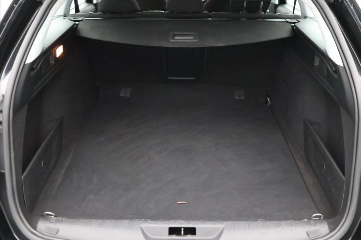 Peugeot 308 1,5 HDI 75kW Aut.klima