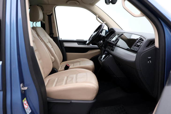 Volkswagen Multivan 2,0 TDI 4M DSG CZ Highline DPH