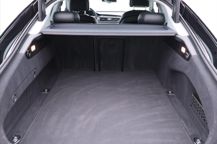 Audi A7 3,0 TDI 230kW CZ 4x4 Aut. Xenon