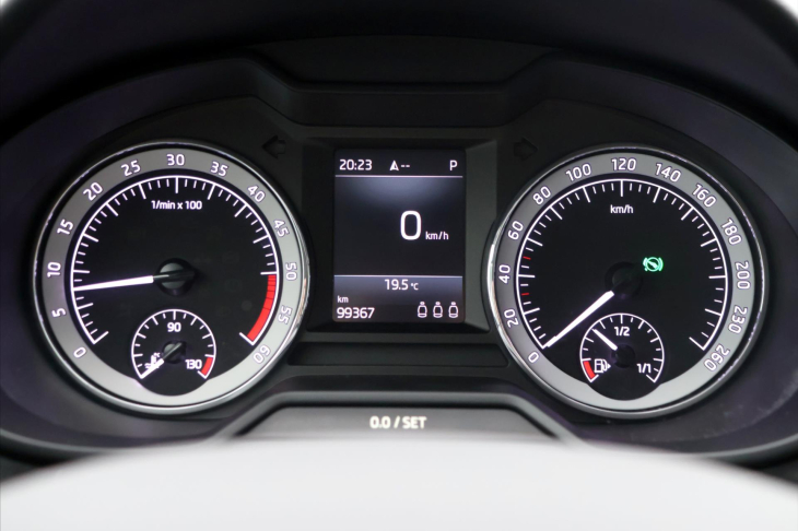 Škoda Octavia 2,0 TDI 110kW Style DSG CZ