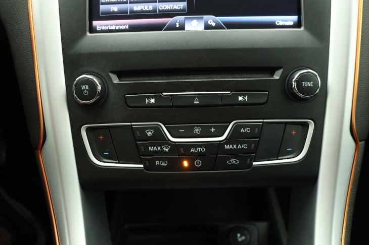 Ford Mondeo 2.0 TDCi 132kW Trend