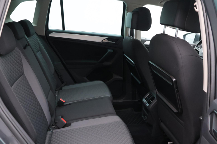 Volkswagen Tiguan 1,4 TSI 110kW DSG LED 1.Maj.
