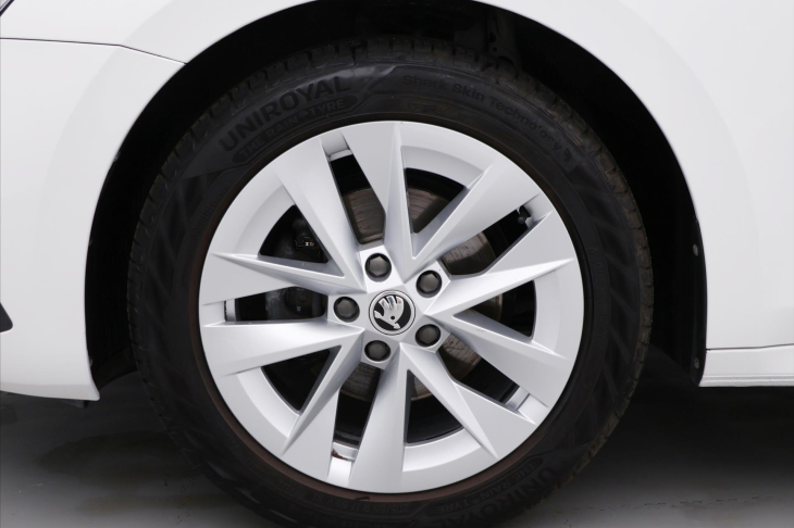 Škoda Octavia 1,5 TSI 110kW Style Aut.klima