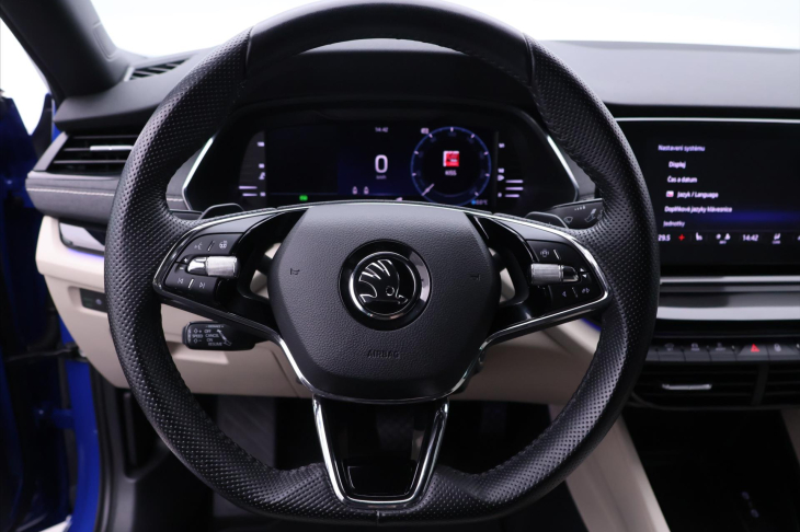 Škoda Octavia 2,0 TSI 140kW DSG 4x4 Style DPH