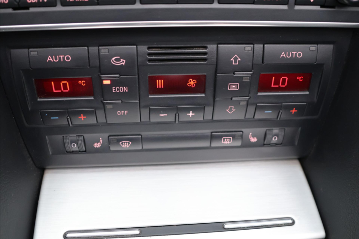 Audi A4 2,5 TDI  120kW MAN Cabriolet