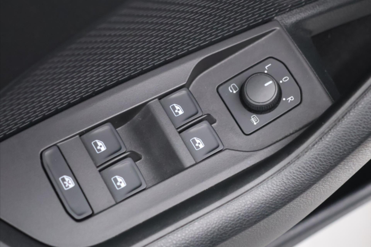 Škoda Octavia 2.0 TDI 85kW DSG Style CZ