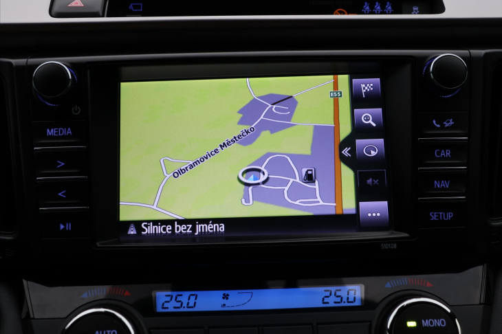 Toyota RAV4 2,5 Hybrid 114kW e-CVT 4WD CZ