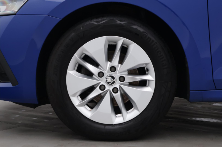 Škoda Octavia 2,0 TDI 110kW Ambition DSG CZ
