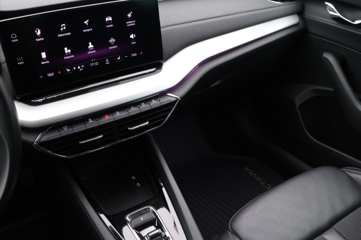 Škoda Octavia 2,0 TDI 110kW DSG Style CZ