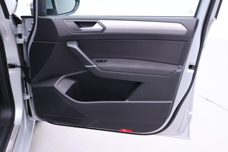 Volkswagen Touran 1,6 TDI 85kW CZ Comfortline