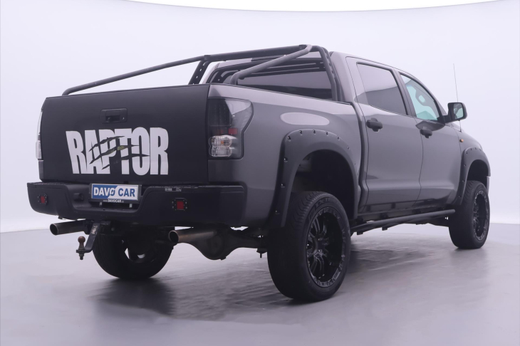 Toyota Tundra 5,7 V8 HEMI 285kW 4x4