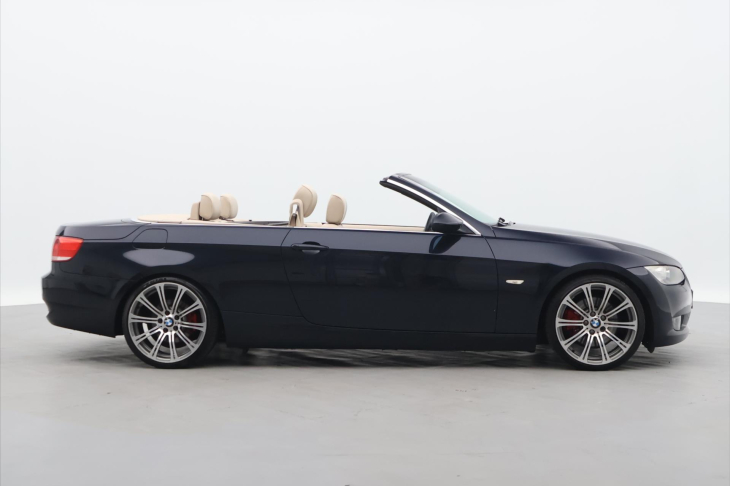 BMW Řada 3 3,0 325i Cabrio 160 kW