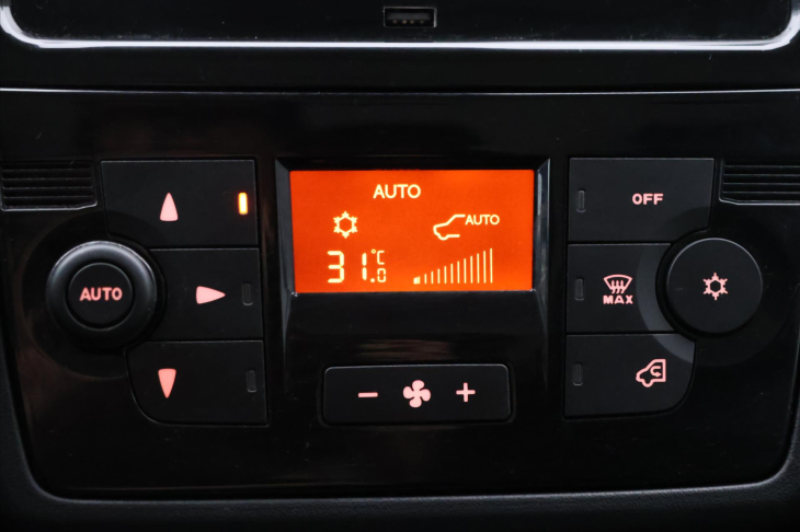 Citroën Jumper 2,2 HDI Aut.klima Navi CZ L3H2