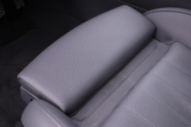 Škoda Superb 2,0 TDI DSG Laurin&Klement DPH