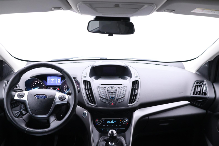 Ford Kuga 1,5 EB 110kW Trend Serv.Kniha