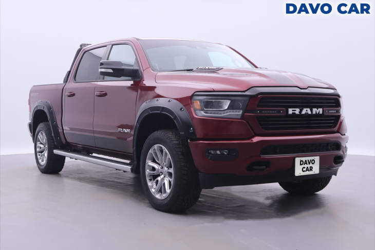 Dodge RAM 5,7 291kW 4x4 Crew Cab CZ DPH