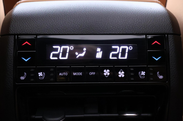 Jeep Grand Cherokee 2,0 4xe Summit Plug-In CZ DPH