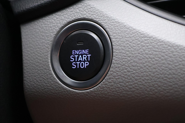 Hyundai i30 1,4 T-GDI 103kW Style CZ Tažné
