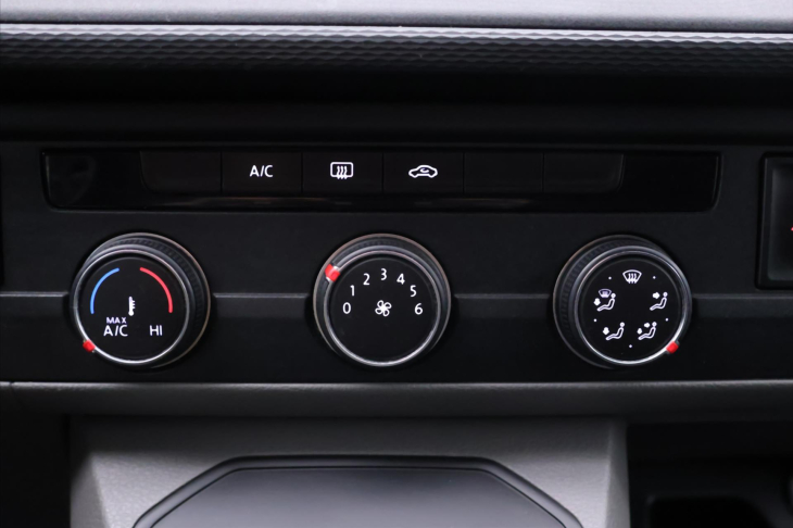 Volkswagen Transporter 2,0 TDI 110kW DSG 9-Míst CZ DPH