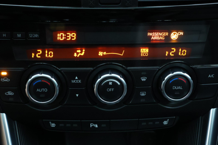 Mazda CX-5 2,2 Skyactiv-D 129kW Revolution
