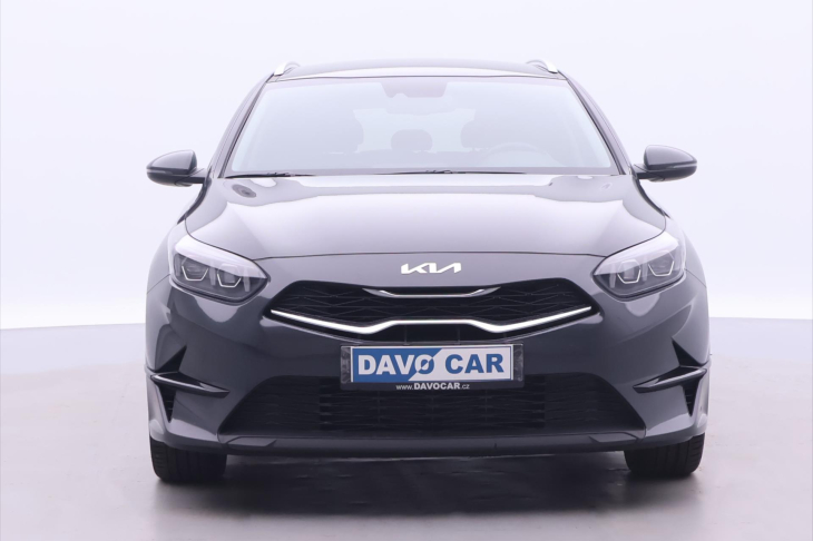 Kia Ceed 1,5 T-GDI 118kW Top Navi DPH