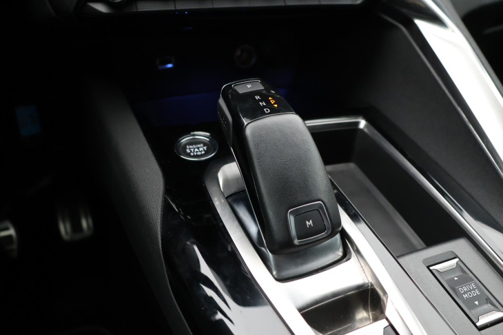 Peugeot 5008 2.0 HDI 130kW GT-line CZ DPH