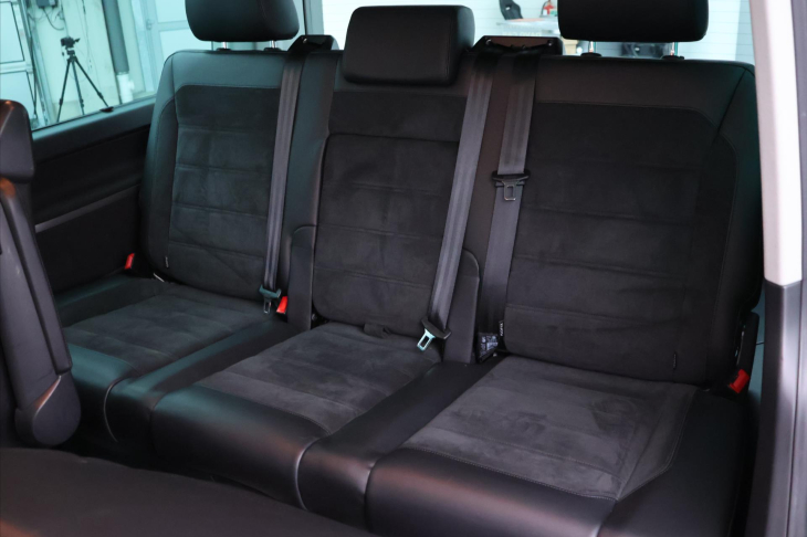 Volkswagen Multivan 2,0 TDI DSG Led Generation Six