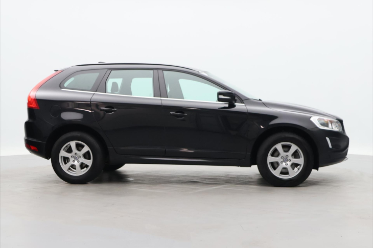 Volvo XC60 2,0 D4 120kW Momentum AUT