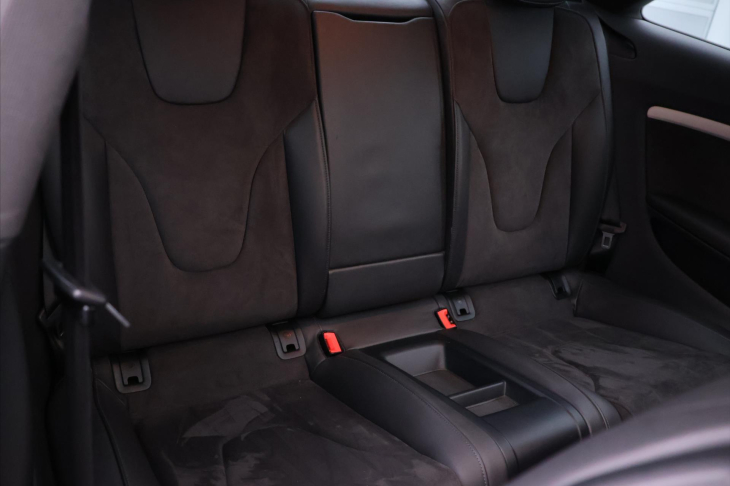 Audi S5 3,0 V6T 245kW quattro