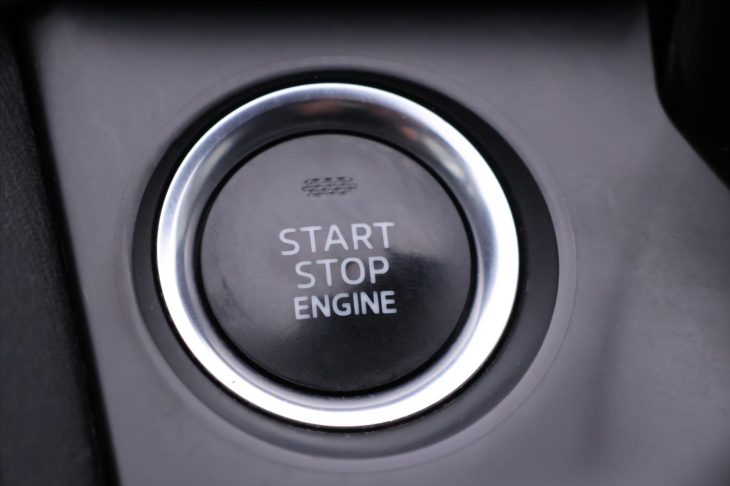 Mazda 6 2,5 i G192 Aut. Revolution