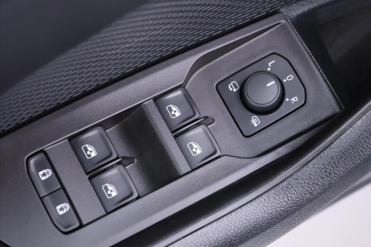 Škoda Octavia 1,0 TSI DSG Navi 1.Maj DPH