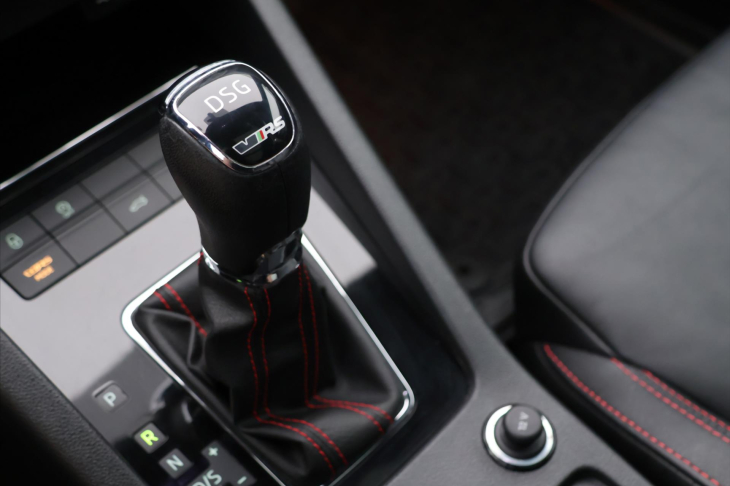 Škoda Octavia 2,0 TSI DSG RS230 CZ Challenge